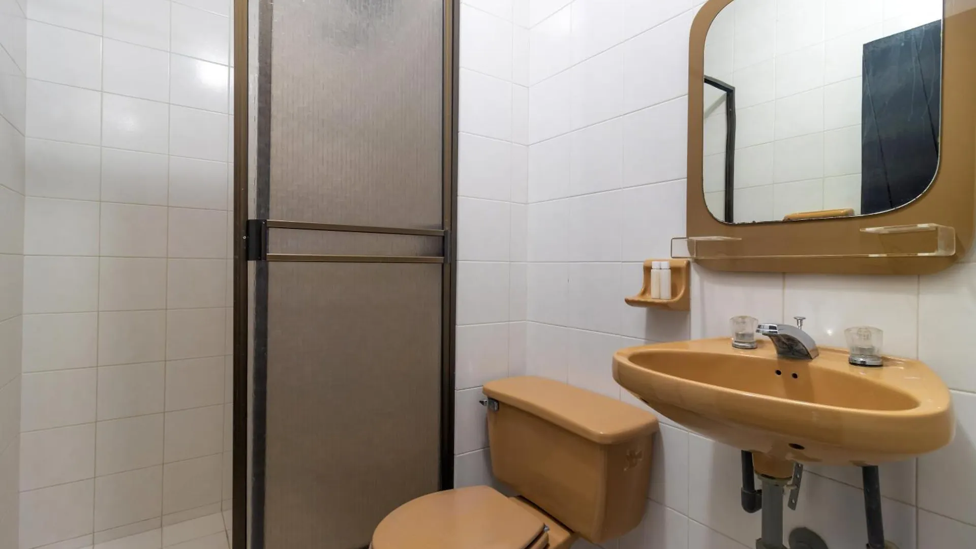 Hotel Axis Inn By Geh Suites Santa Marta  Santa Marta (Magdalena)